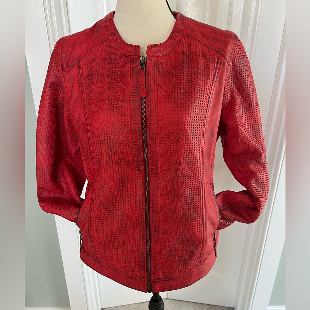 Women’s leather jacket.